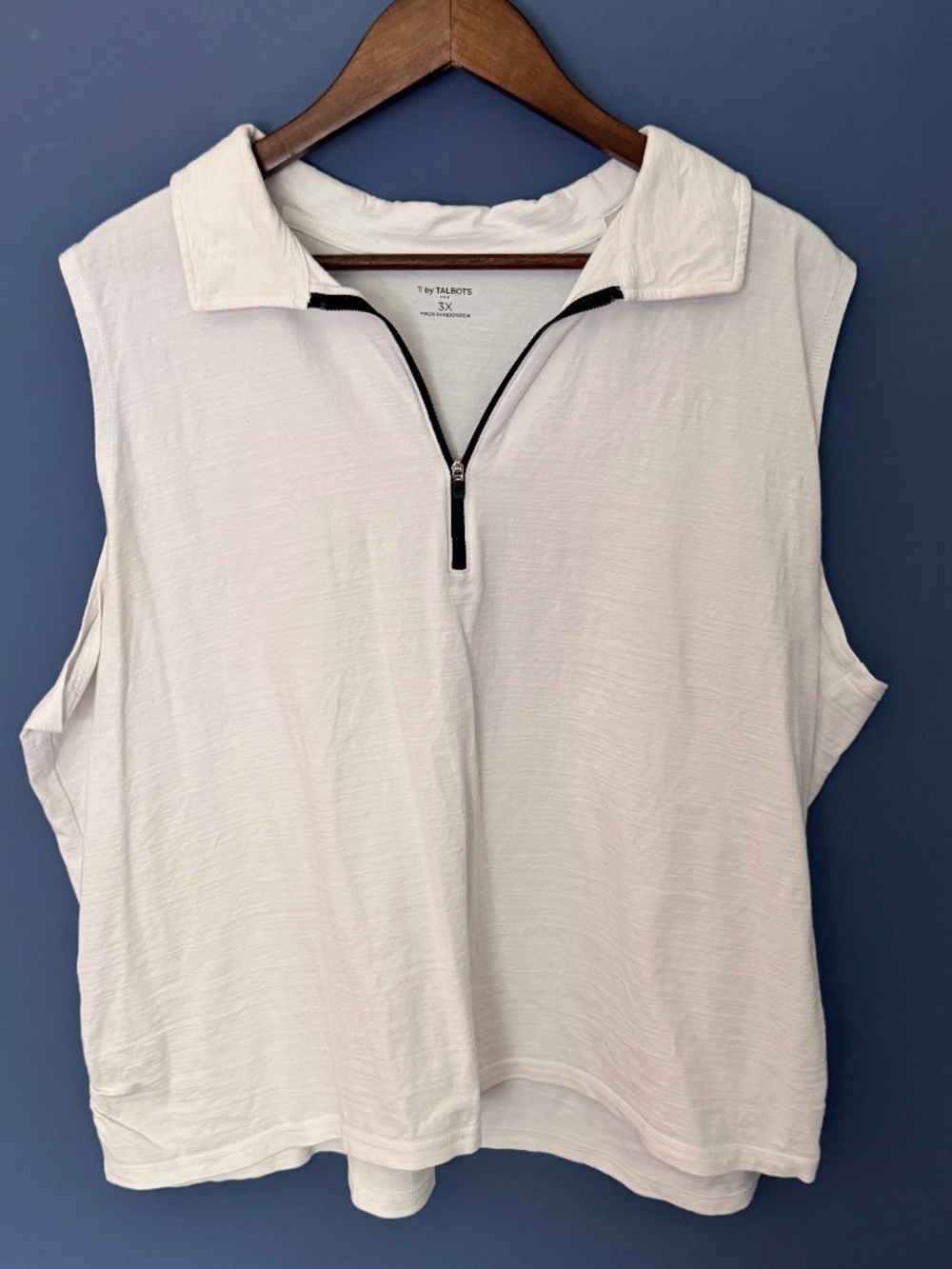 T By Talbots Women’s Sleeveless White Polo 1/4 Zip Shirt White Size 3X